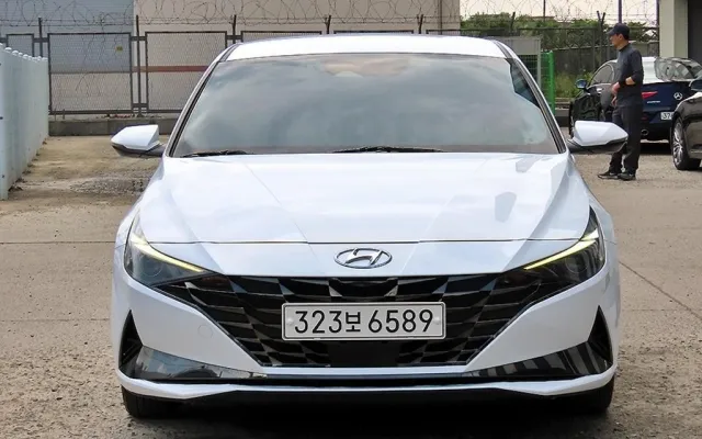 더뉴아반떼 중고차 아반떼 (CN7) 1.6 모던 매물 사진 2 - 2022/01 156,044km